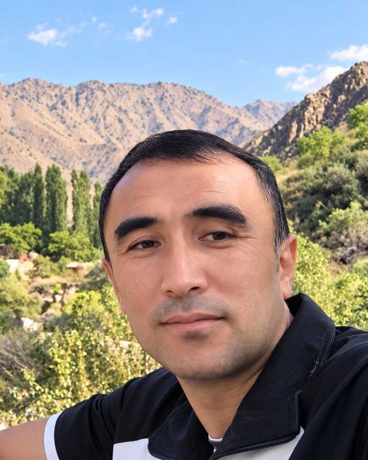 Botirov Shuxrat Shariboyevich — Fizika va matematika o'qituvchisi, markaz asoschisi, STEM EDUCATION